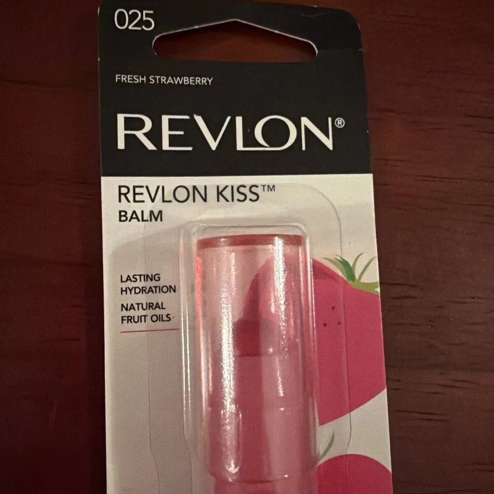 Revlon kiss #025